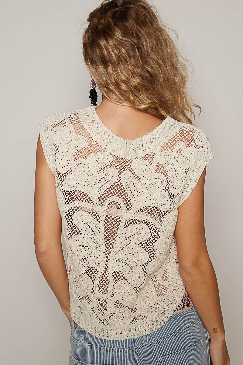 CREAM VEST TOP