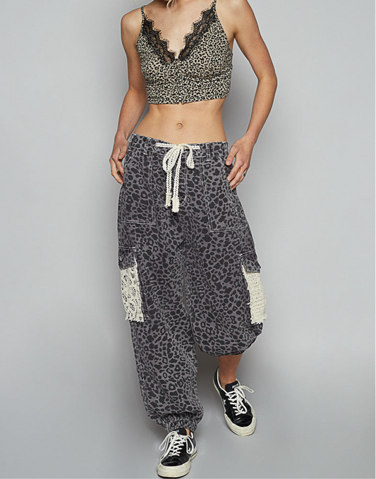 CHARCOAL PRINT PATCH PANTS
