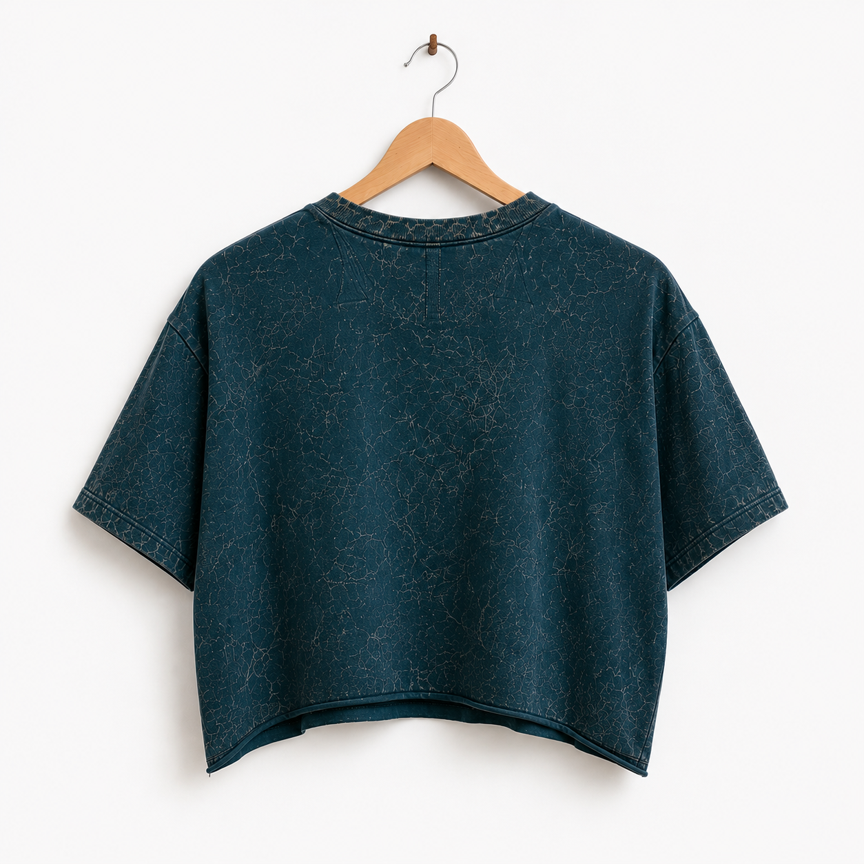 Lotus Vintage Crop Tee